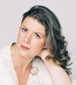 Meredith_croppe_blanc_WEB